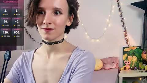 Liya online show from October 8, 3:38 pm