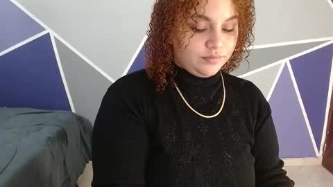 Snapshot of yera_carey chatting on October 17, 12:19 pm yera_carey online show from October 17, 12:19 pm