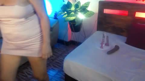 Snapshot of yeseniaa25_ chatting on October 14, 4:09 pm Yeseniaa25  online show from October 14, 4:09 pm