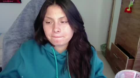 yessica_gomez01 online show from June 6, 11:00 pm