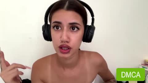 Julia 3 online show from July 29, 1:22 pm