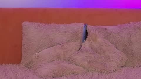 YEYE online show from February 3, 6:22 am