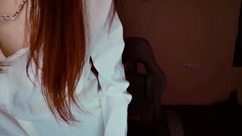 yoka_paradoxxx online show from February 15, 9:52 am