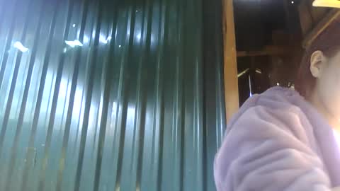 yongmi_ online show from November 27, 2:14 am