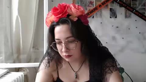 Snapshot of you_aurora chatting on September 17, 10:35 am Aurora online show from September 17, 10:35 am