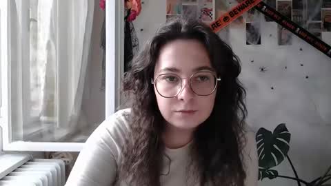 Snapshot of you_aurora chatting on September 28, 2:00 pm Aurora online show from September 28, 2:00 pm