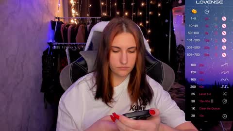 Snapshot of you_lika chatting on December 20, 2:05 pm Lika online show from December 20, 2:05 pm