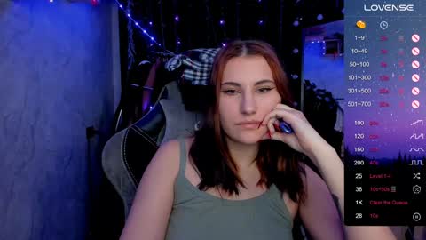Snapshot of you_lika chatting on December 17, 2:12 am Lika online show from December 17, 2:12 am