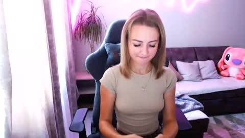 Bella online show from July 13, 6:03 am