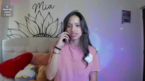 Snapshot of your_beck chatting on January 19, 7:15 pm mia3 online show from January 19, 7:15 pm