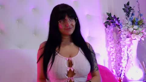 your_bustygirl online show from June 9, 8:30 pm