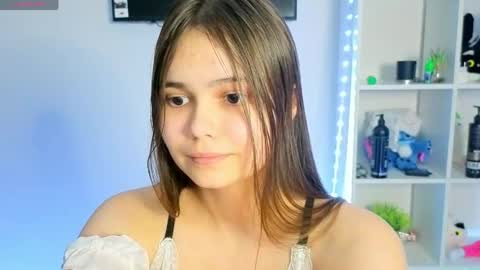 Julia Next stream  online show from June 6, 6:58 pm