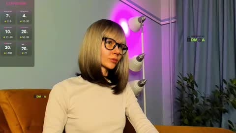 Snapshot of your_dream_alice chatting on February 12, 7:02 pm Alice online show from February 12, 7:02 pm