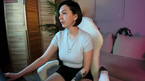 Viky online show from December 24, 3:47 pm