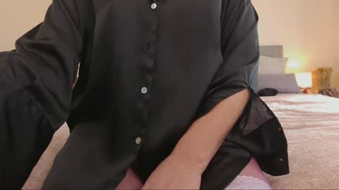 Helena online show from February 1, 1:32 pm