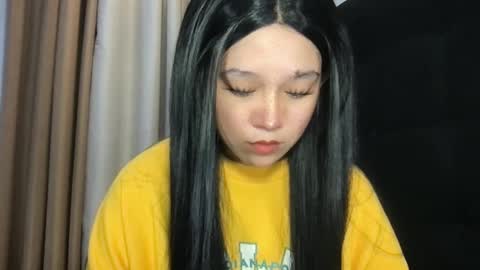 Snapshot of your_sweetmaria chatting on February 13, 11:37 pm Maria online show from February 13, 11:37 pm