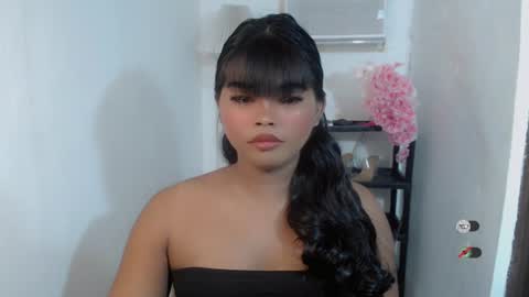 Kendal online show from July 21, 11:44 am