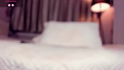 Marie  PVT IS OPEN -- LOVENSE IS ON online show from July 19, 5:20 am