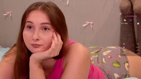 creamysister online show from November 10, 5:41 pm