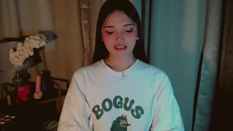 Sweet Ariana online show from November 24, 12:01 am