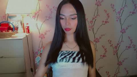 RICCIE MAE online show from September 19, 4:11 am