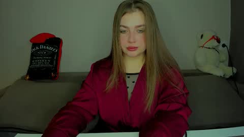 yourgem__ online show from February 13, 3:41 am