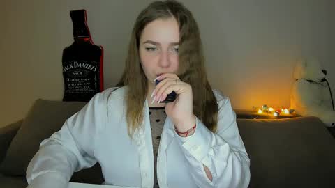 Snapshot of yourgem__ chatting on December 16, 4:49 pm yourgem__ online show from December 16, 4:49 pm