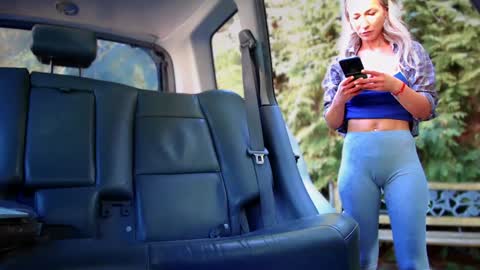 yourguiltypassion online show from September 23, 7:50 am