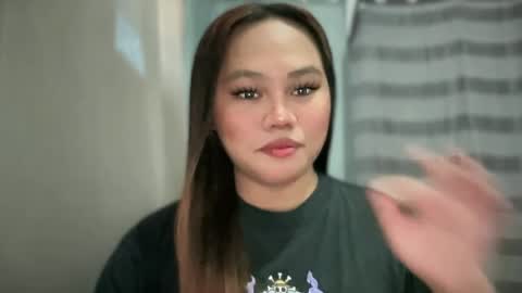 yourhotgirl_lyn online show from July 5, 7:03 am