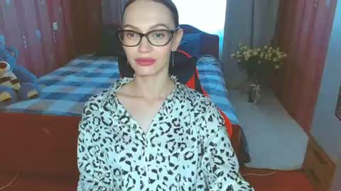 Ksyusha online show from June 20, 11:25 am