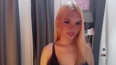 KYLIE MORE online show from July 9, 8:39 am