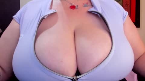 Snapshot of yourmila_ac chatting on February 12, 9:54 pm Milla 3 online show from February 12, 9:54 pm