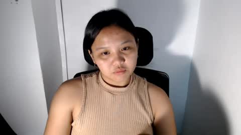 yournaughty_leigh online show from July 6, 4:29 am