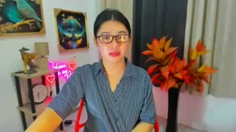 Trish online show from March 2, 2:33 am