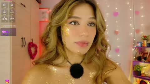 Isabella but you can call me Isa .-. online show from May 29, 6:44 am