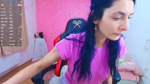      online show from January 11, 7:52 pm