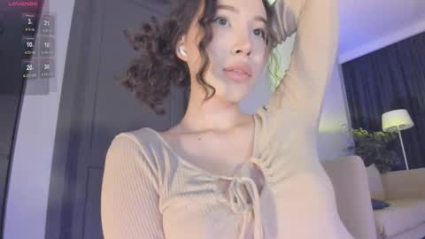 youre meyy online show from November 16, 5:13 pm