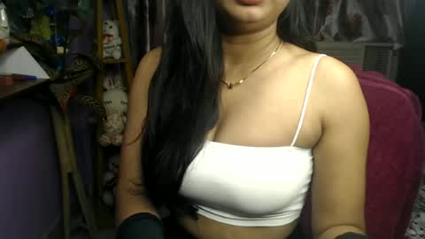 yoursassy_girl online show from July 1, 5:23 pm