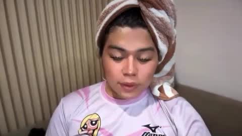 Yanahh online show from July 7, 8:07 am