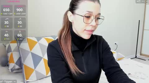 yoursoul_mila online show from February 4, 11:46 am