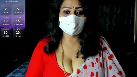 Snapshot of yourss_preethy chatting on December 23, 9:59 am preethy online show from December 23, 9:59 am