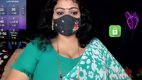 Snapshot of yourss_preethy chatting on January 6, 3:42 am preethy online show from January 6, 3:42 am