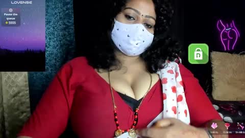 Snapshot of yourss_preethy chatting on January 7, 2:19 pm preethy online show from January 7, 2:19 pm