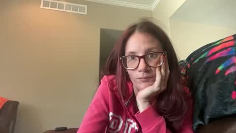 Snapshot of yourstrulylivy chatting on October 23, 3:51 pm yourstrulylivy online show from October 23, 3:51 pm