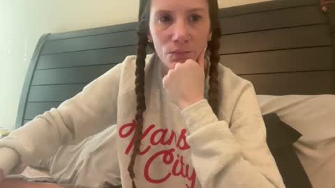 Snapshot of yourstrulylivy chatting on January 24, 3:24 pm yourstrulylivy online show from January 24, 3:24 pm