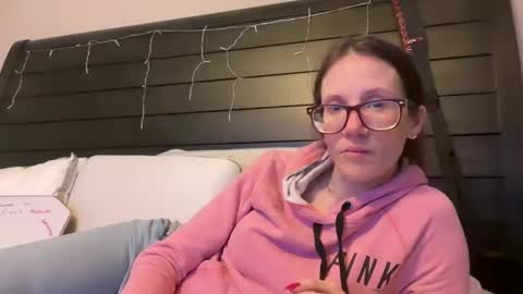 Snapshot of yourstrulylivy chatting on February 27, 1:27 am yourstrulylivy online show from February 27, 1:27 am