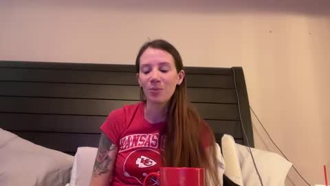 Snapshot of yourstrulylivy chatting on December 26, 4:04 pm yourstrulylivy online show from December 26, 4:04 pm