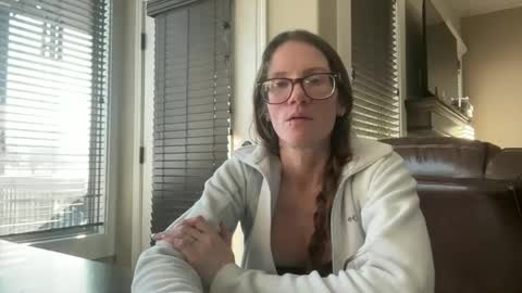 Snapshot of yourstrulylivy chatting on January 13, 8:48 pm yourstrulylivy online show from January 13, 8:48 pm