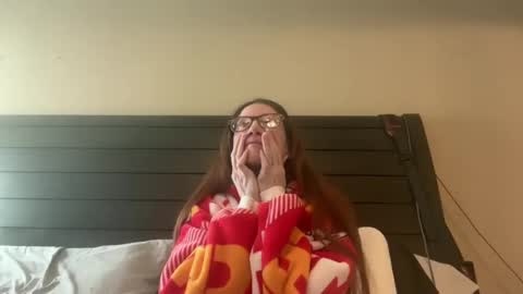 Snapshot of yourstrulylivy chatting on February 4, 4:39 pm yourstrulylivy online show from February 4, 4:39 pm