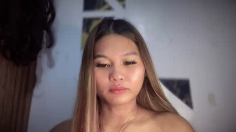 yoursweetgirl_zia online show from June 16, 8:37 am